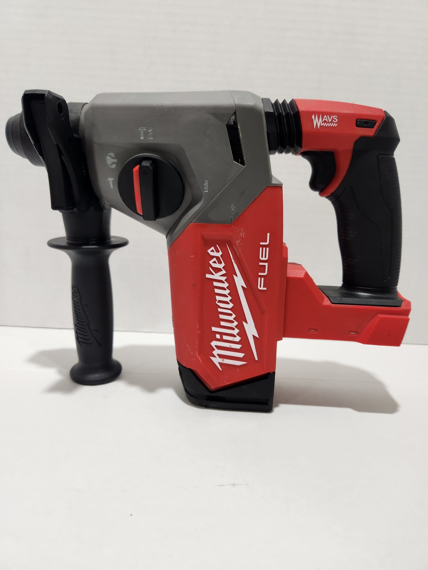 M18 FUEL™ 1" SDS Plus Rotary Hammer 2912-20