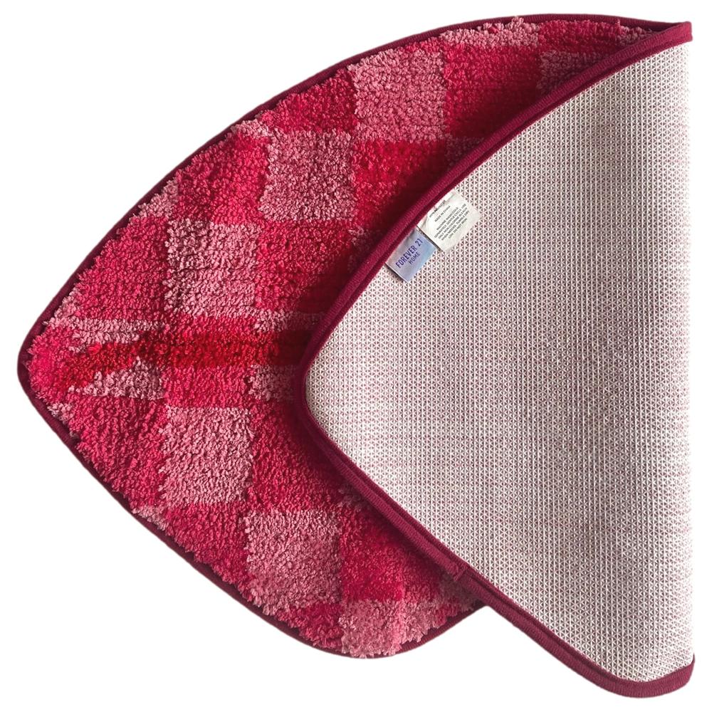 Shaped Lips Bathmat